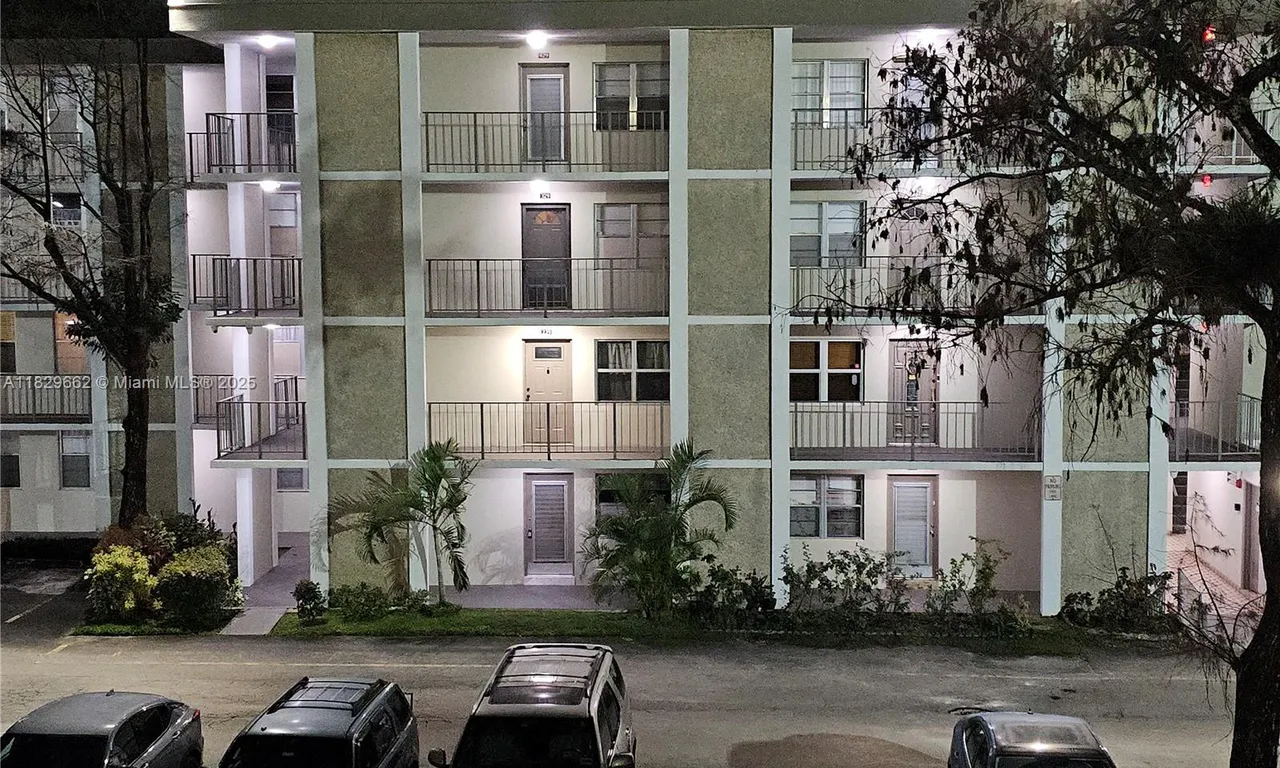 2998 NW 48th Ter # 129, Lauderdale Lakes FL 33313