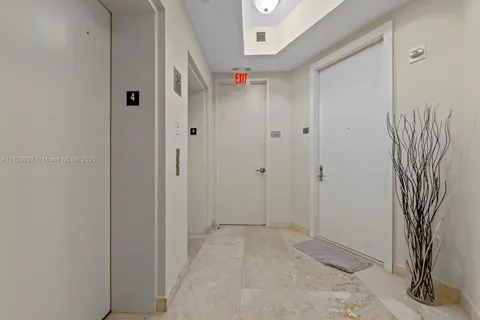 15901 Collins Ave # 403, Sunny Isles Beach FL 33160