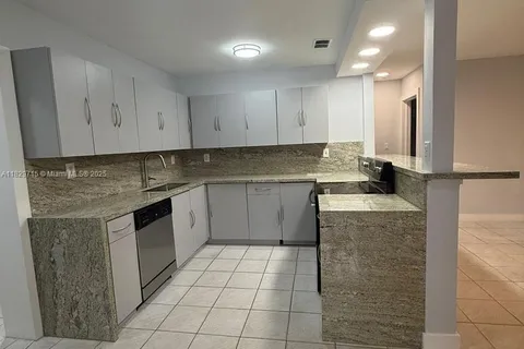 1413 NW 11th St, Fort Lauderdale FL 33311