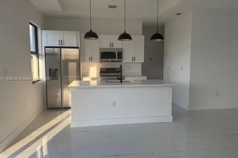 3113 58th St W, Other City - In The State Of Florida FL 33971