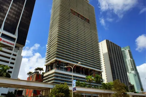 50 Biscayne Blvd # 5104, Miami FL 33132