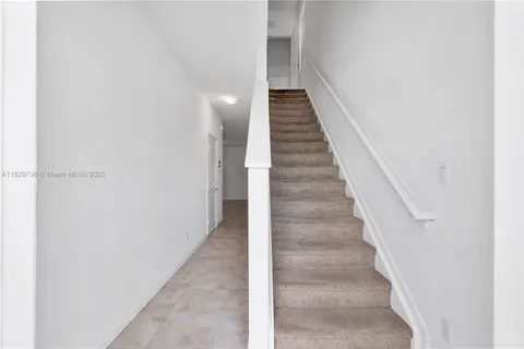 1128 NW 40th Ter, Lauderhill FL 33313