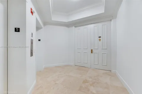 13621 Deering Bay Dr # 502, Coral Gables FL 33158