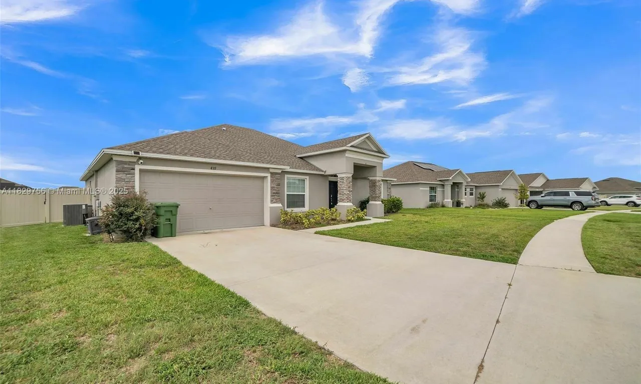 459 Lanham Drive, Winter Haven FL 33881