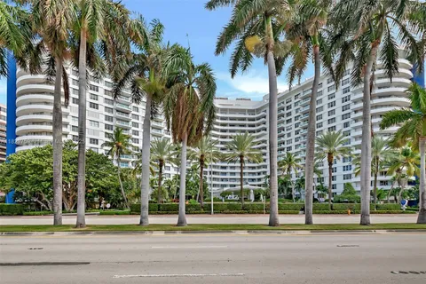 5151 Collins Ave # 729, Miami Beach FL 33140