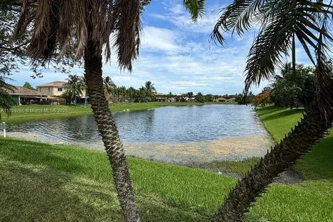 9032 SW 208th Ter # 9032, Cutler Bay FL 33189