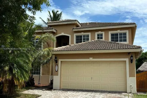 9032 SW 208th Ter # 9032, Cutler Bay FL 33189
