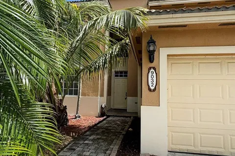 9032 SW 208th Ter # 9032, Cutler Bay FL 33189