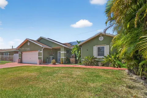 13721 SW 280th Ter, Homestead FL 33033