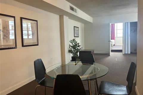 801 Brickell Bay Dr # 1167, Miami FL 33131