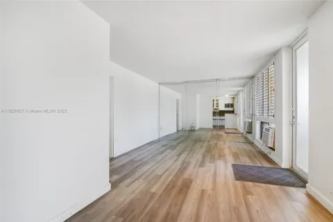 2400 NE 9th St # 201, Fort Lauderdale FL 33304