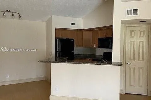 12870 Vista Isles Dr # 521, Sunrise FL 33325