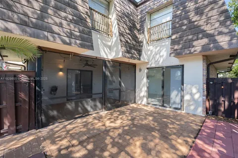 2622 NW 99th Ave, Coral Springs FL 33065