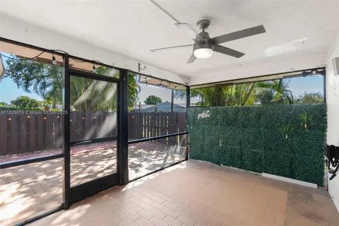 2622 NW 99th Ave, Coral Springs FL 33065
