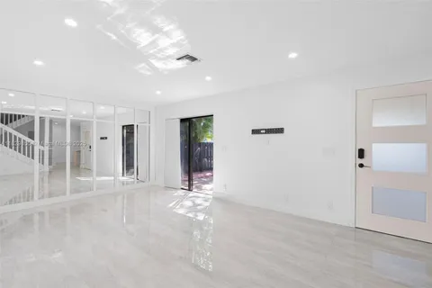 2622 NW 99th Ave, Coral Springs FL 33065