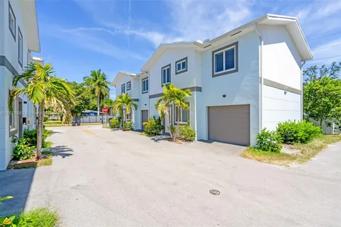 507 NW 8th Ave #1, Fort Lauderdale FL 33311