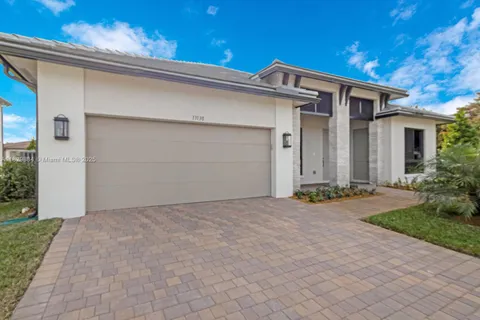 13130 Addilyn Ct # 13120, Davie FL 33325