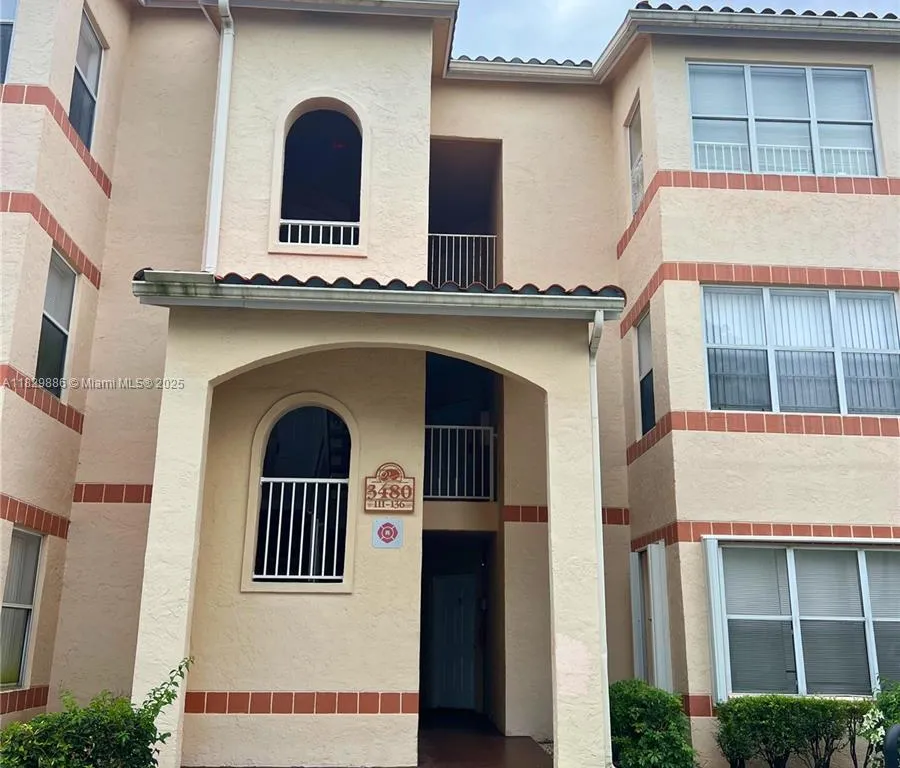 3480 N Pinewalk Dr N # 135, Margate FL 33063