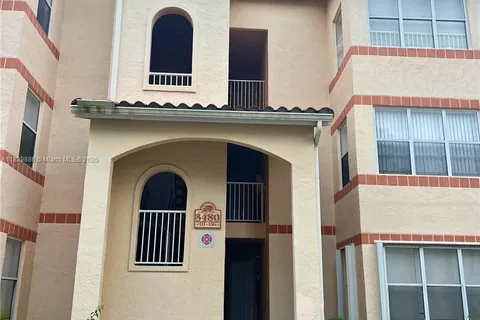 3480 N Pinewalk Dr N # 135, Margate FL 33063