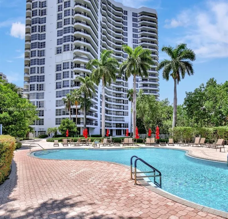 3400 NE 192nd St # 1606, Aventura FL 33180
