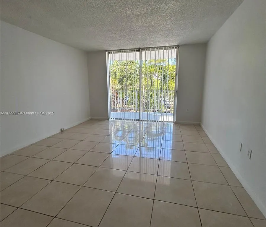 496 NW 165th St Rd # 310, Miami FL 33169