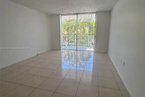 496 NW 165th St Rd # 310, Miami FL 33169