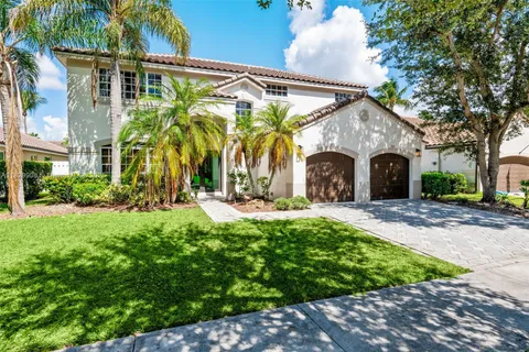 773 Verona Lake Dr, Weston FL 33326