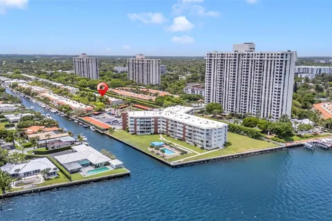 1609 NE 105th St # 6, Miami Shores FL 33138