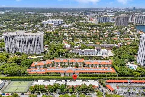 1609 NE 105th St # 6, Miami Shores FL 33138