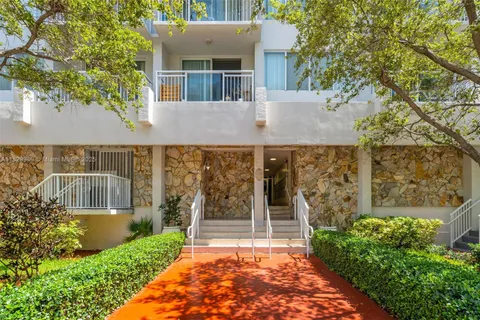 1345 Lincoln Rd # 1005, Miami Beach FL 33139