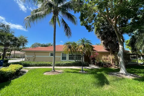 4136 Sapphire Ter, Weston FL 33331