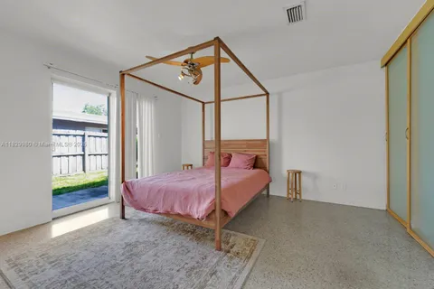 2125 NE 14th Ave # 3, Wilton Manors FL 33305