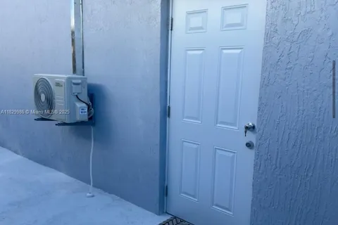 17271 SW 150th Ct, Miami FL 33187