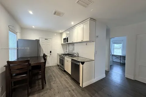 2309 Van Buren St, Hollywood FL 33020