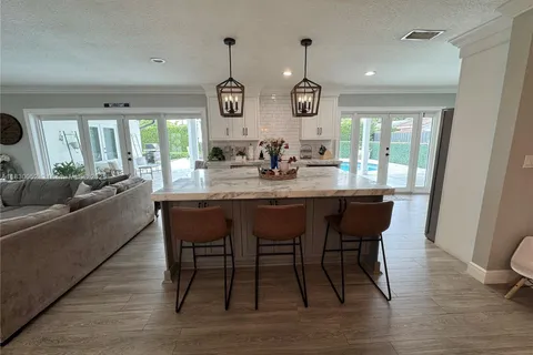 5002 SW 87th Pl, Miami FL 33165