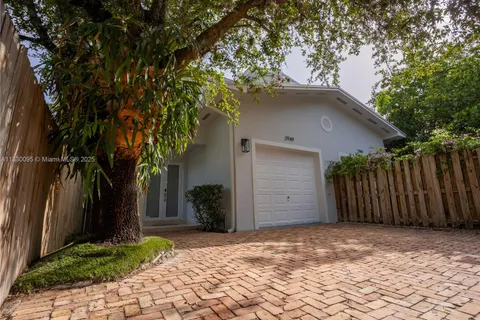 2949 Shipping Ave # 2949, Miami FL 33133