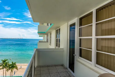 3725 S Ocean Dr # 1411, Hollywood FL 33019