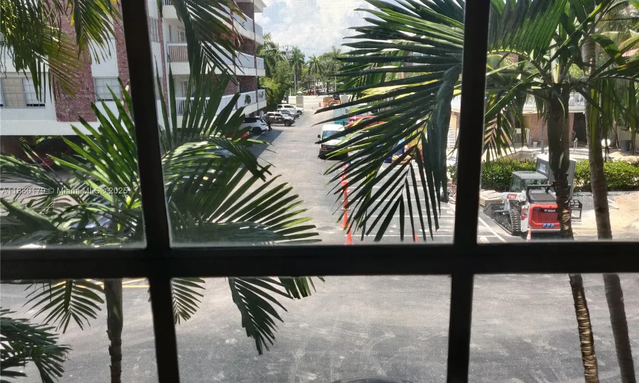 2424 SE 17th Cswy # 206B, Fort Lauderdale FL 33316