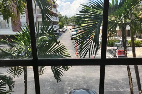 2424 SE 17th Cswy # 206B, Fort Lauderdale FL 33316