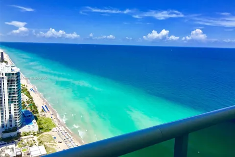 1830 S Ocean Dr # 3812, Hallandale Beach FL 33009
