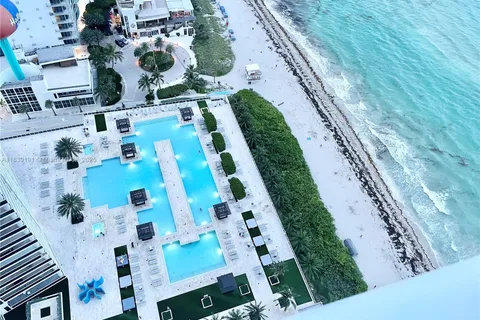 1830 S Ocean Dr # 3812, Hallandale Beach FL 33009