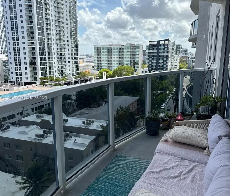 601 NE 23 ST # 1103, Miami FL 33137