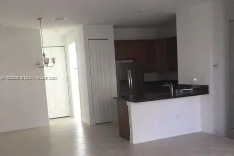 11332 SW 15th St, Pembroke Pines FL 33025