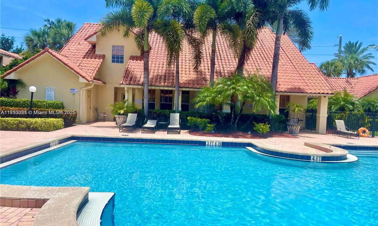 1243 SW 46th Ave # 1107, Pompano Beach FL 33069