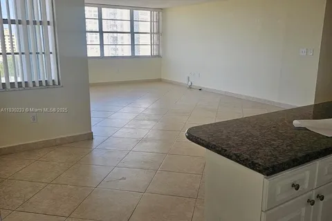 18011 Biscayne Blvd # 1504, Aventura FL 33160