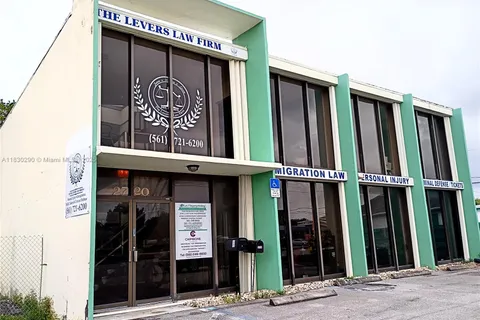 2720 Forest Hill Blvd # 202, Palm Springs FL 33406