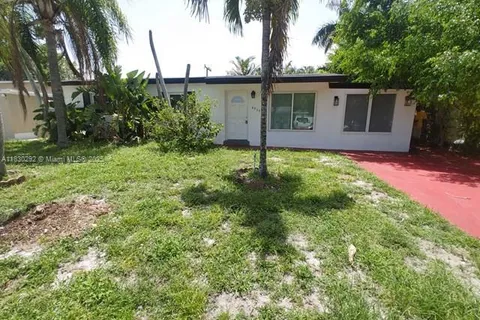 4917 SW 43rd Ter, Dania Beach FL 33314