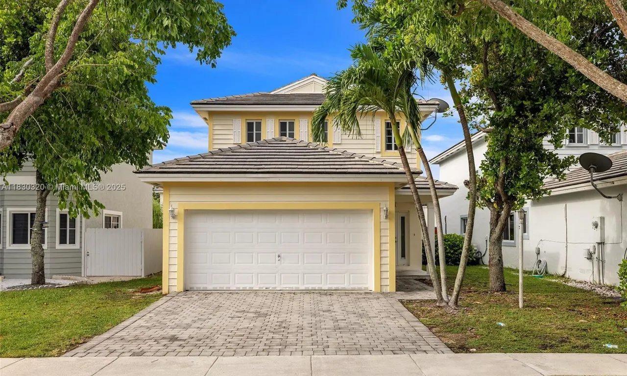 3156 NE 4th St, Homestead FL 33033