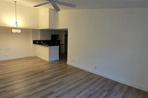 10781 Cleary Blvd # 308, Plantation FL 33324