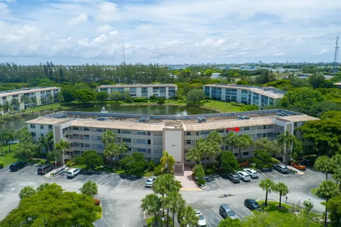 1902 Bermuda Cir # J4, Coconut Creek FL 33066